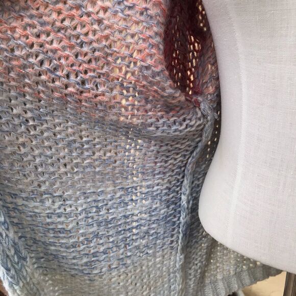 SUNDANCE sweater, loose knit with balloon 🎈sleeve. Looks great on! - Picture 6 of 10